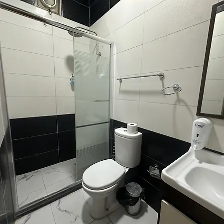 Relax House For Studio Rooms Apartment Aqaba Exterior photo